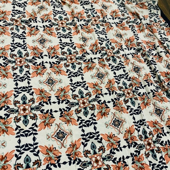 Warehouse one tank - Picture 2 of 3